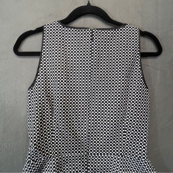 White house black market sheath top size 6 - Picture 6 of 12